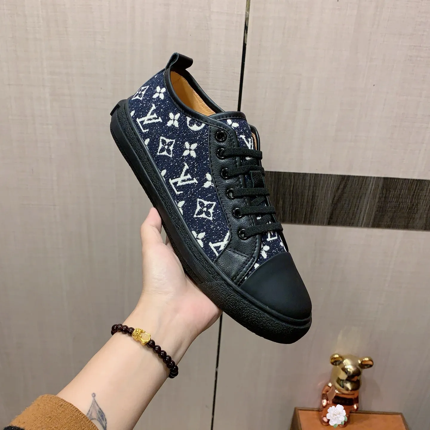 Men's Men's Shoes 💰400💰💰🎩🎩[Lightning][Lightning] "Lv*" Latest•hot style casual shoes, top brand [Seduce] luxury~purchase, top~quality. [Strong] The upper is made of imported breathable fabric with cowhide material ➕ breathable sheepskin feet (•) and fine workmanship. Original stylish and stylish soft rubber wear-resistant and non-slip outsole, light and comfortable on the feet, the real thing looks better when photographed, 0128: code: 38-44, 2️⃣ colors selected